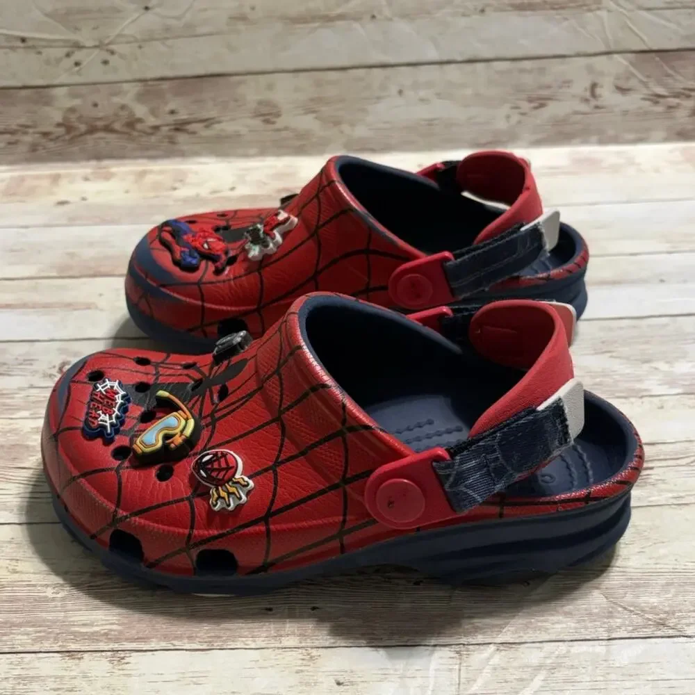 Crocs Classic Clogs Marvel Spiderman Junior Size 1 Jibbitz Red Blue